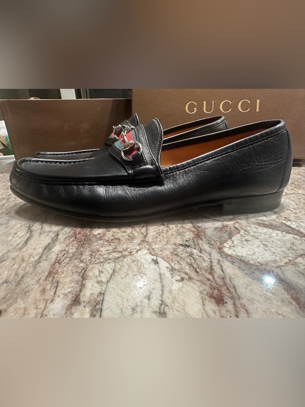 Gucci Black Leather Men’s Loafers with Red and Green Web and Silver Horsebit - Picture 5 of 7